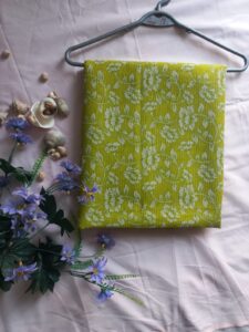 floral print 2pc doriya lawn